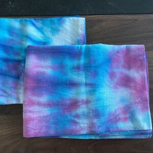 Set Of 2 Tie Died Pillowcases Cotton Hand Dyed In USA New Purple Pink Colorful